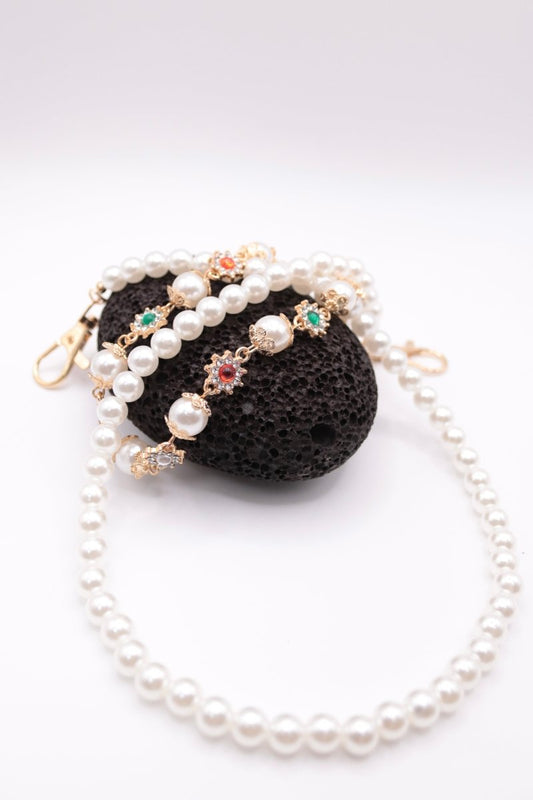 „Royal Charm“ - Zweifarbige Perlen - Hosenkette mit Goldakzenten - MonkeysVintage