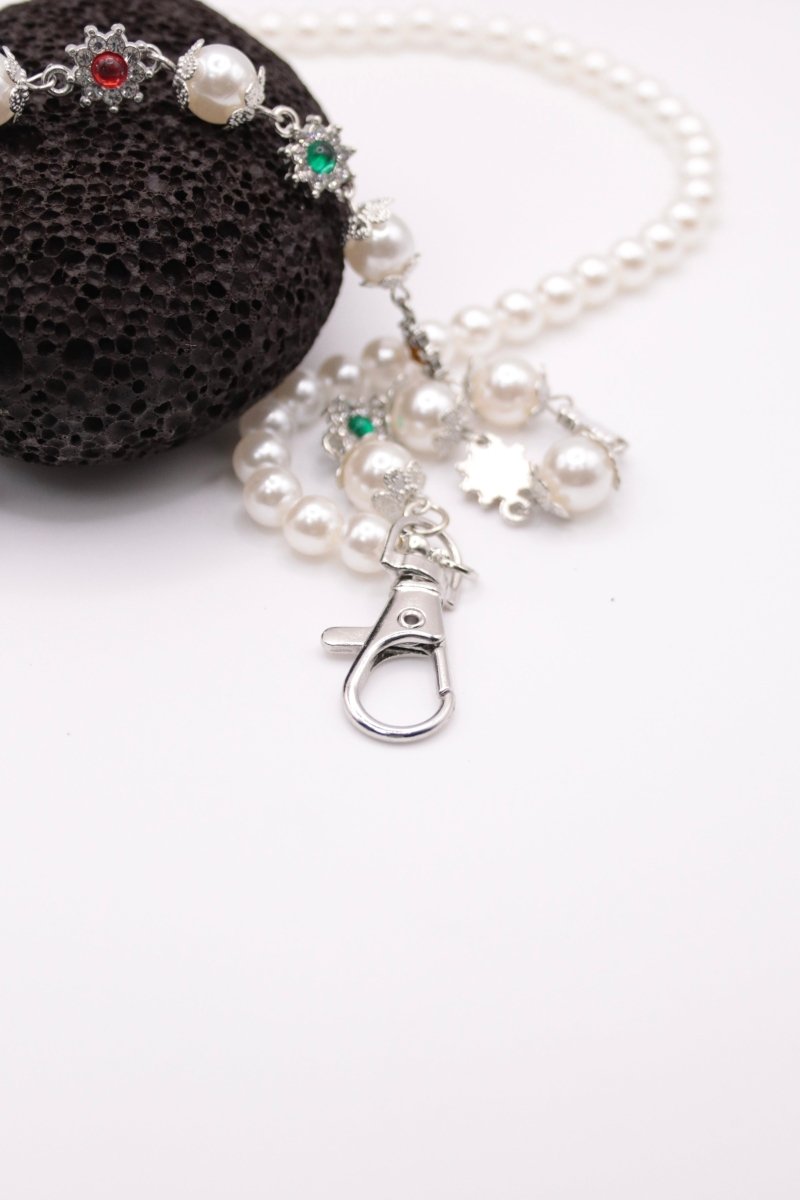 "Royal Charm" - Zweifarbige Perlen - Hosenkette mit Silberakzenten - MonkeysVintage