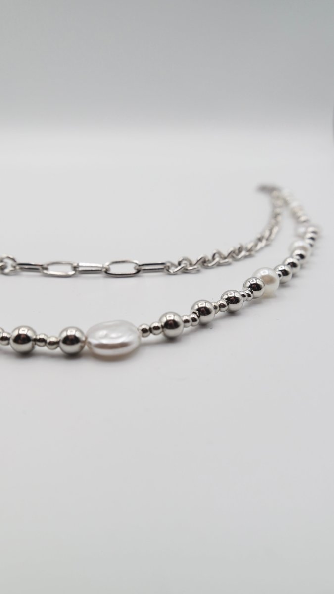 "Twin Orbit" Doppelreihige Hosenkette mit Perlen und Metall - Details - MonkeysVintage