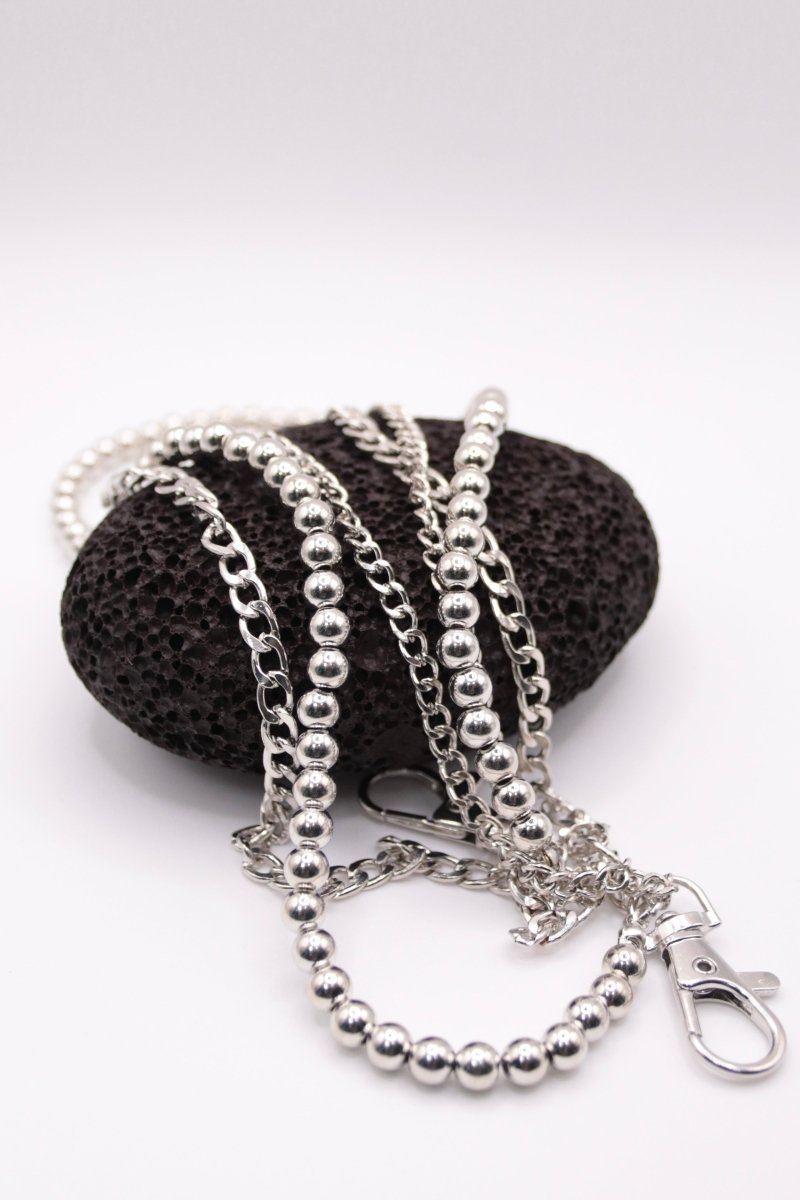 "Urban Edge" - Stylische Hosenkette mit dreifachem Kettendesign für Jeans & Streetwear - MonkeysVintage